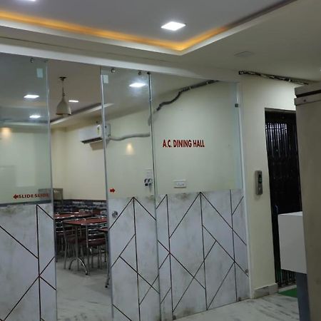 Hotel Mangal Bhog Nāthdwāra Buitenkant foto