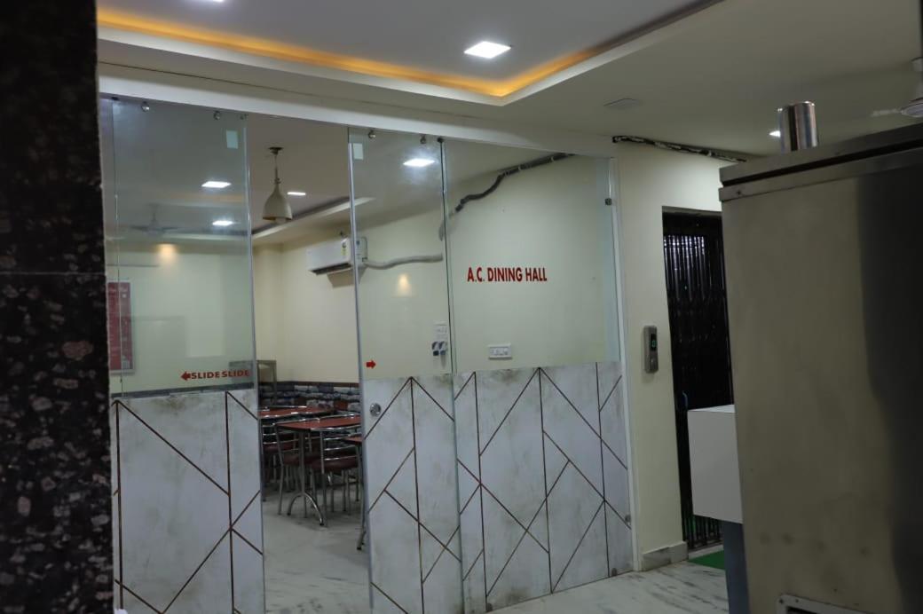 Hotel Mangal Bhog Nāthdwāra Buitenkant foto