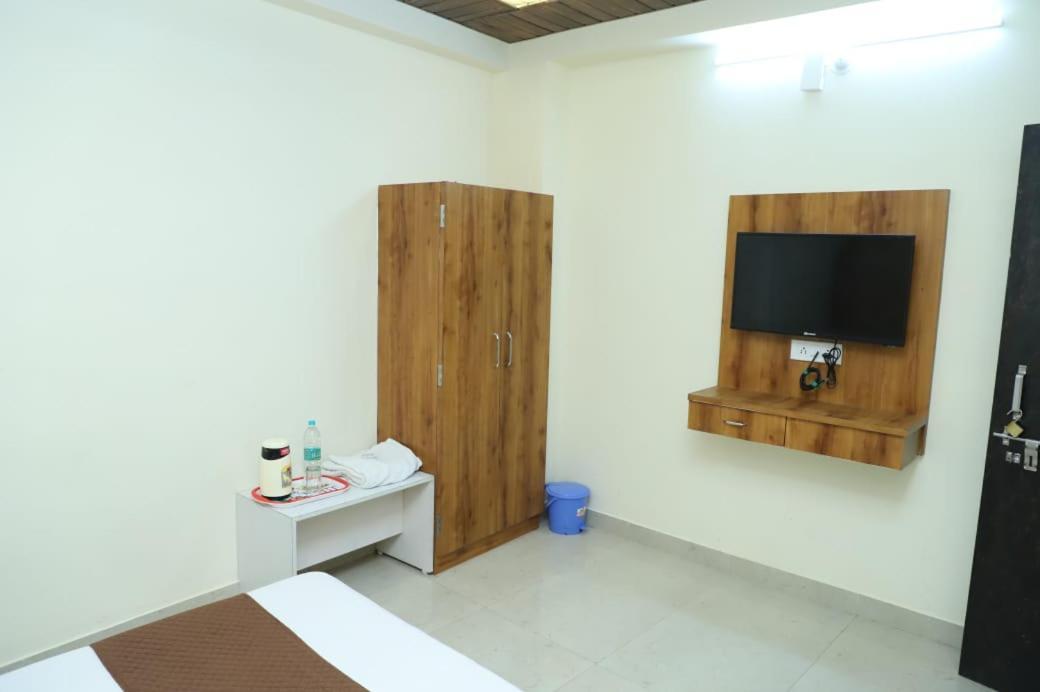 Hotel Mangal Bhog Nāthdwāra Buitenkant foto